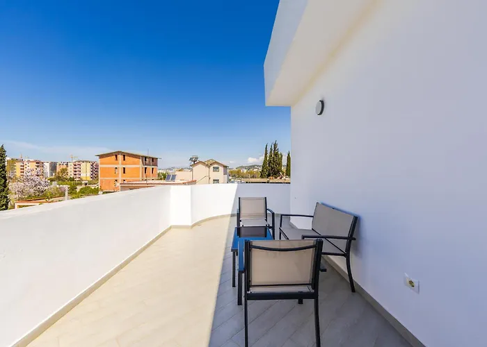 Bright Modern With Balcony Views By Pikhost Golem (Tirana)